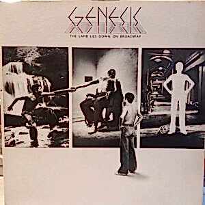 GENESIS - THE LAMB LIES DOWN ON BROADWAY